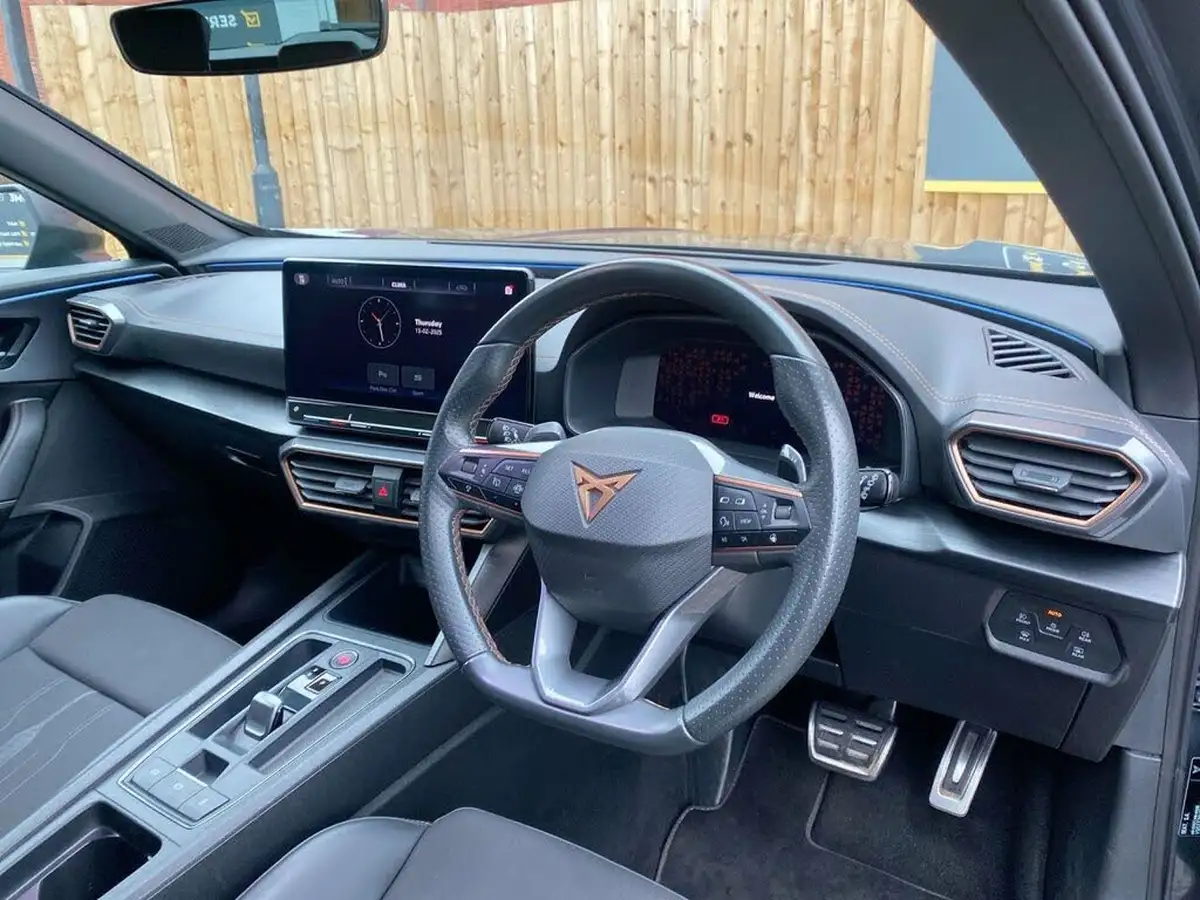 2022-cupra-formentor-14-e-hybrid-vz1-big-6