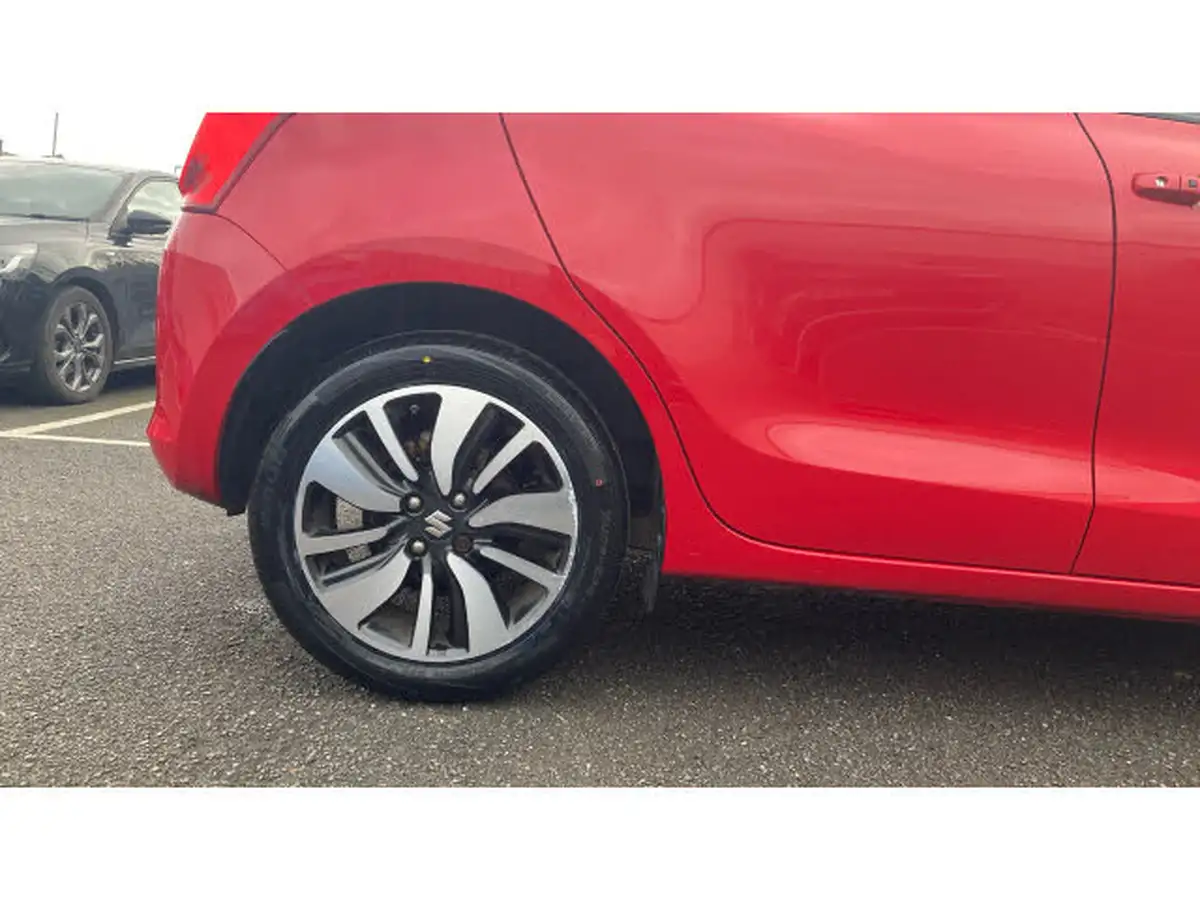 2018-suzuki-swift-10-boosterjet-sz5-111ps-shvs-big-6