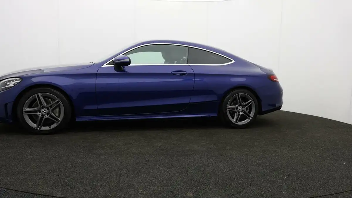 2020-mercedes-benz-c-class-20d-c300d-amg-line-244ps-coupe-2d-big-58