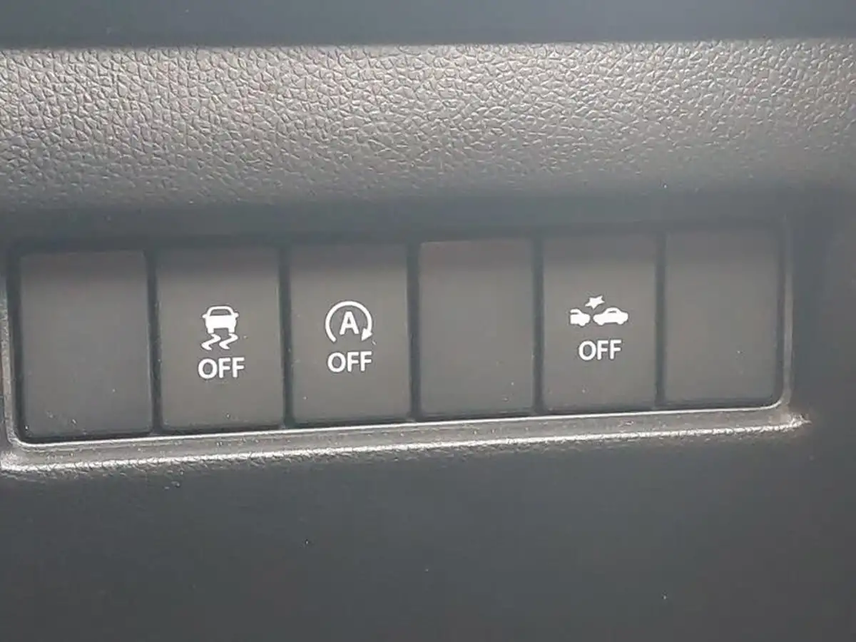 2023-suzuki-swift-12-dualjet-sz-l-big-17