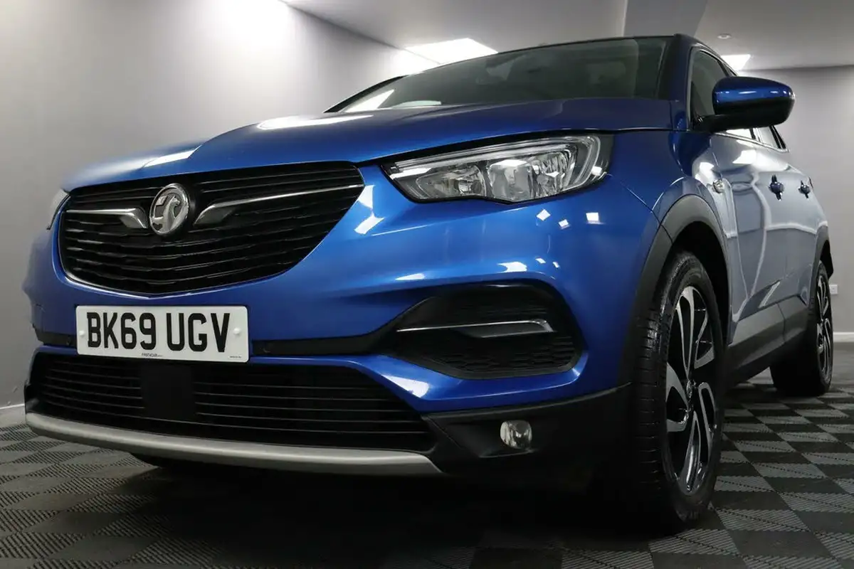 2019-vauxhall-grandland-x-15td-elite-nav-ss-blueinjection-big-23