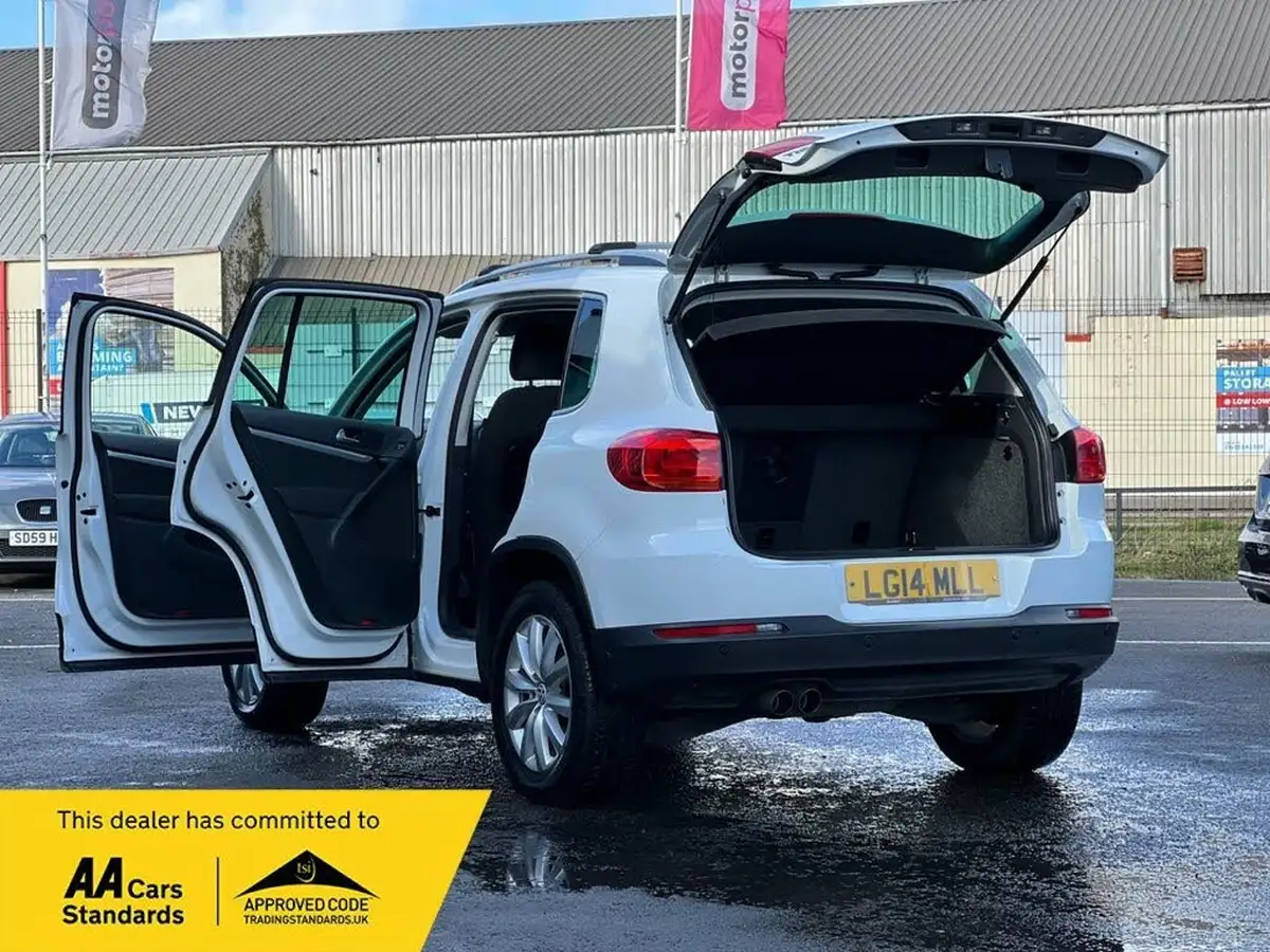 2014-volkswagen-tiguan-20tdi-match-140ps-4wd-bluemotion-tech-dsg-big-6