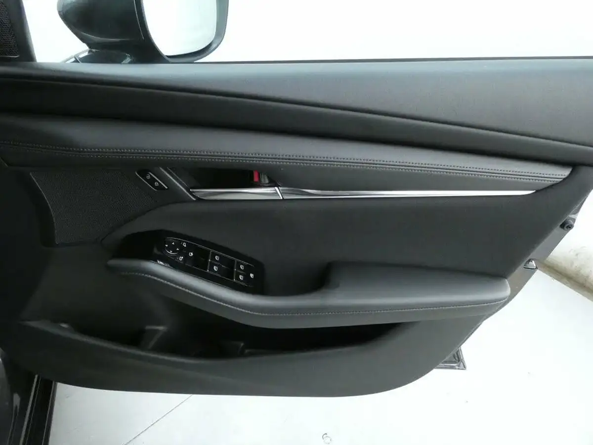 2021-mazda-mazda3-20-sport-lux-122ps-hatchback-5d-big-21