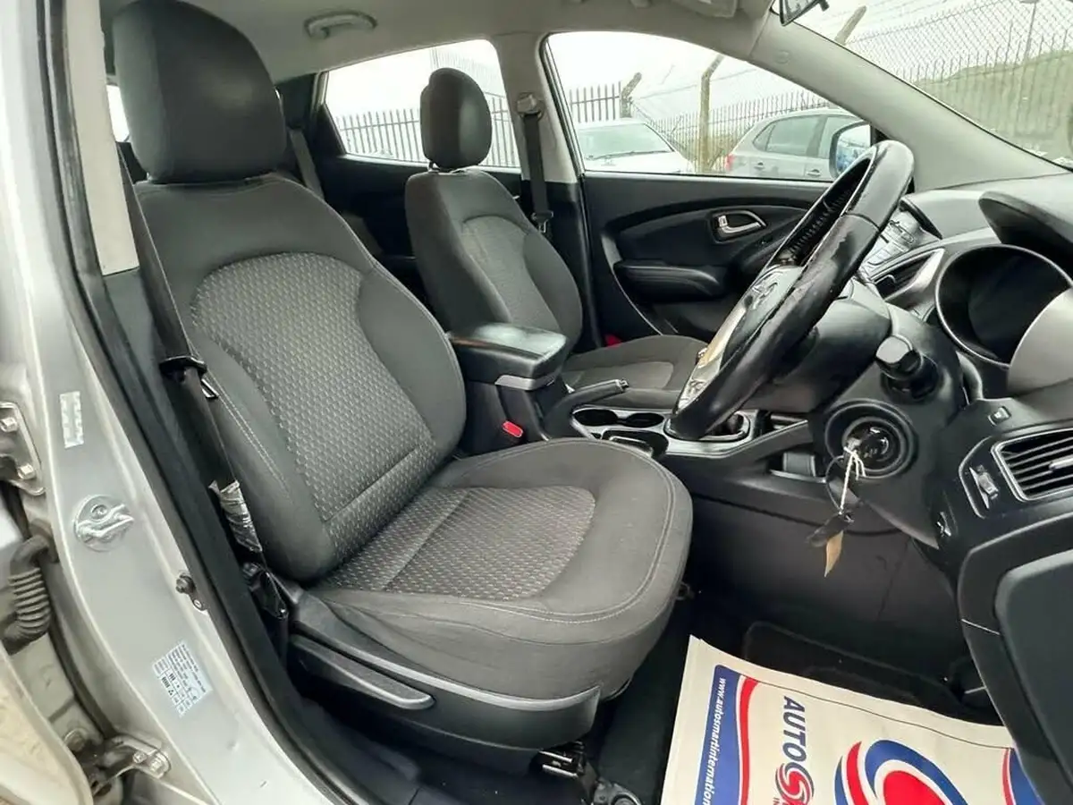 2011-hyundai-ix35-17td-style-big-33
