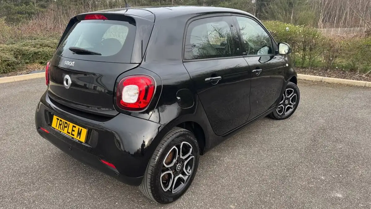 2018-smart-forfour-10-prime-premium-twinamic-big-4
