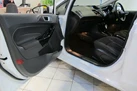 2016-ford-fiesta-16-zetec-5d-small-39