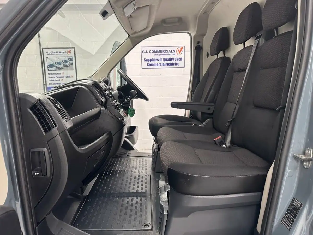 2022-vauxhall-movano-22cdti-l2-h1-prime-big-10
