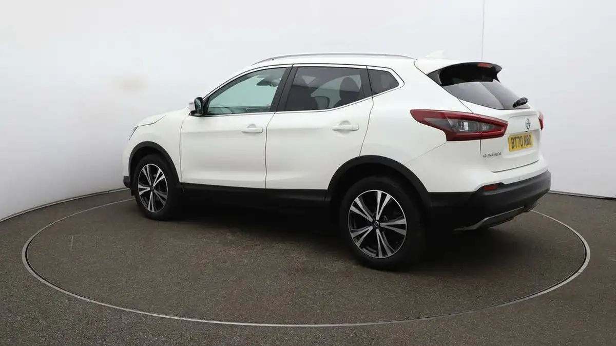 2020-nissan-qashqai-13-dig-t-n-connecta-140ps-big-33