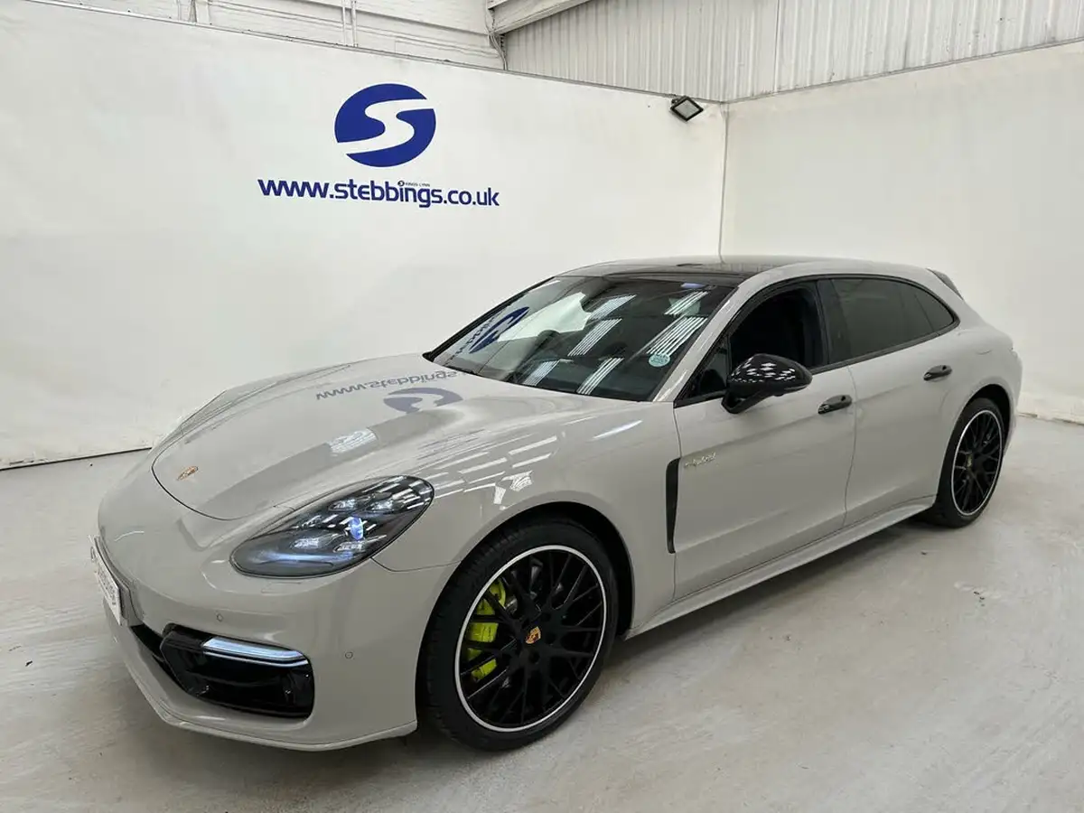 2017-porsche-panamera-29-v6-4-e-hybrid-sport-turismo-big-6