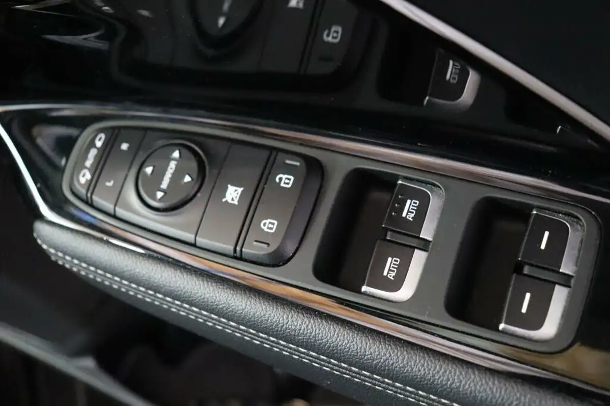 2020-kia-niro-16-gdi-phev-3-big-27