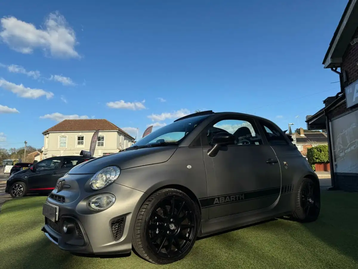 2020-abarth-500c-14-tjet-595c-competizione-big-2