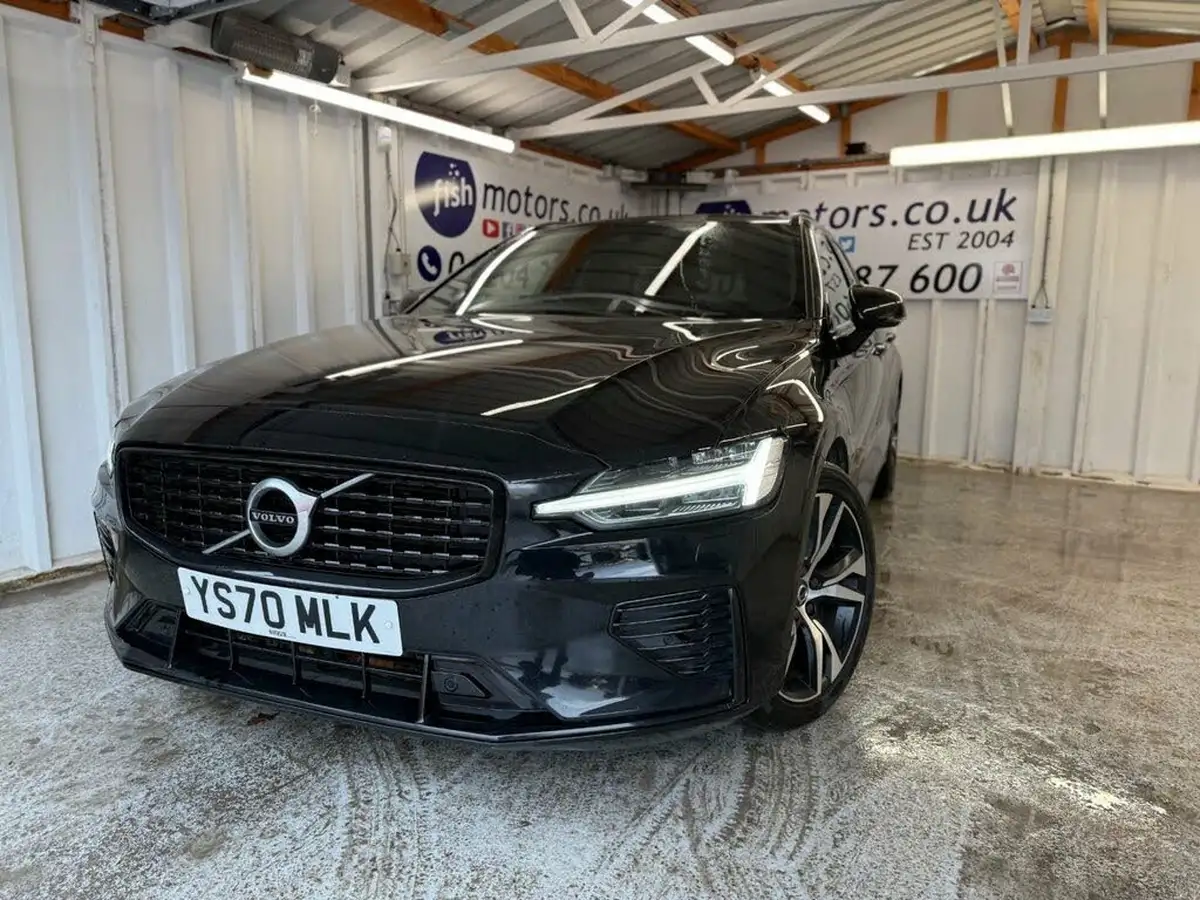 2020-volvo-v60-20-t6-r-design-big-7