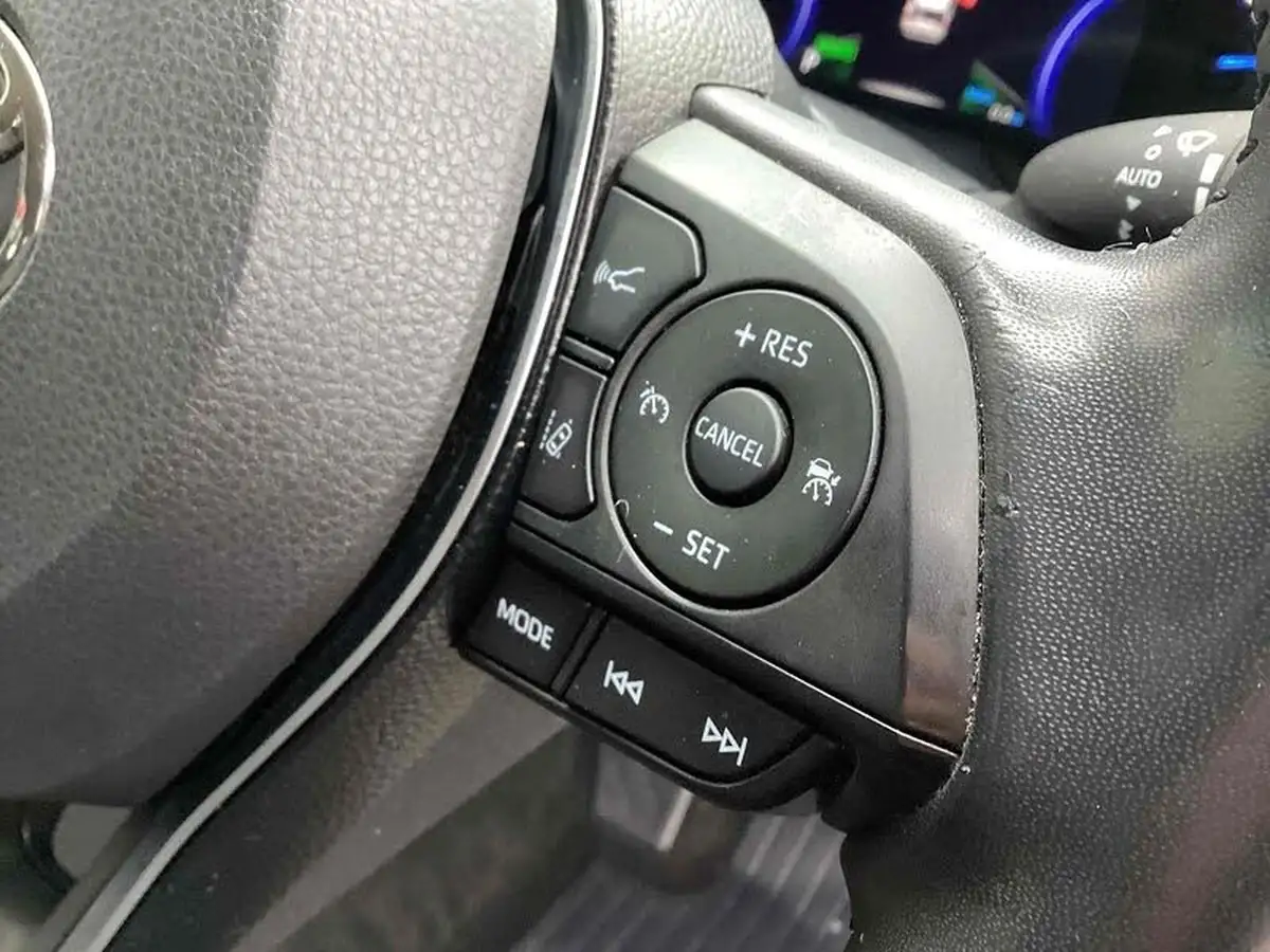 2019-toyota-rav4-25-vvt-i-design-215bhp-big-10