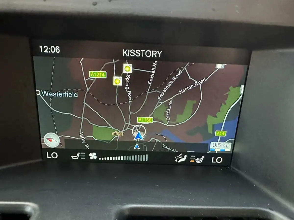 2016-volvo-xc60-20td-d4-se-nav-geartronic-big-15