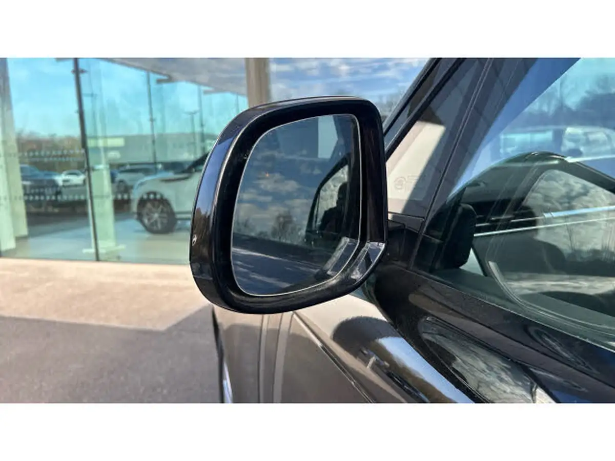 2024-land-rover-range-rover-30-d350-se-big-41