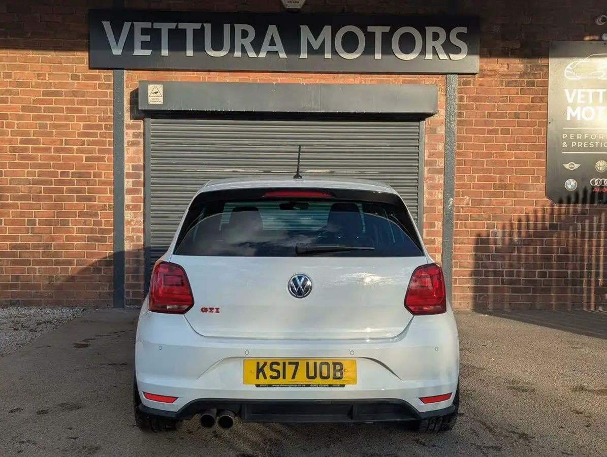 2017-volkswagen-polo-18-tsi-gti-ss-5d-dsg-big-4