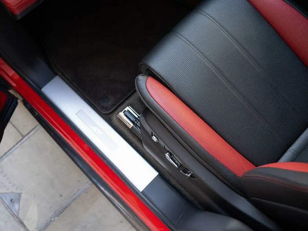 2022-bentley-bentayga-40-v8-big-23