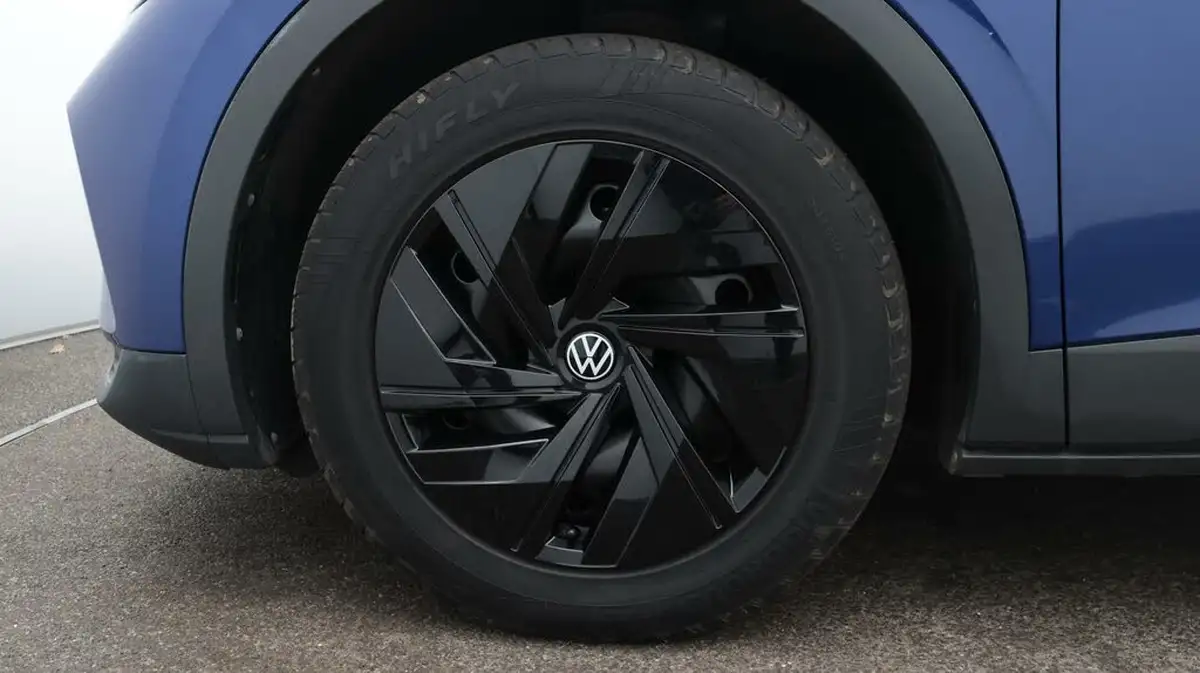 2021-volkswagen-id4-e-city-148ps-big-18