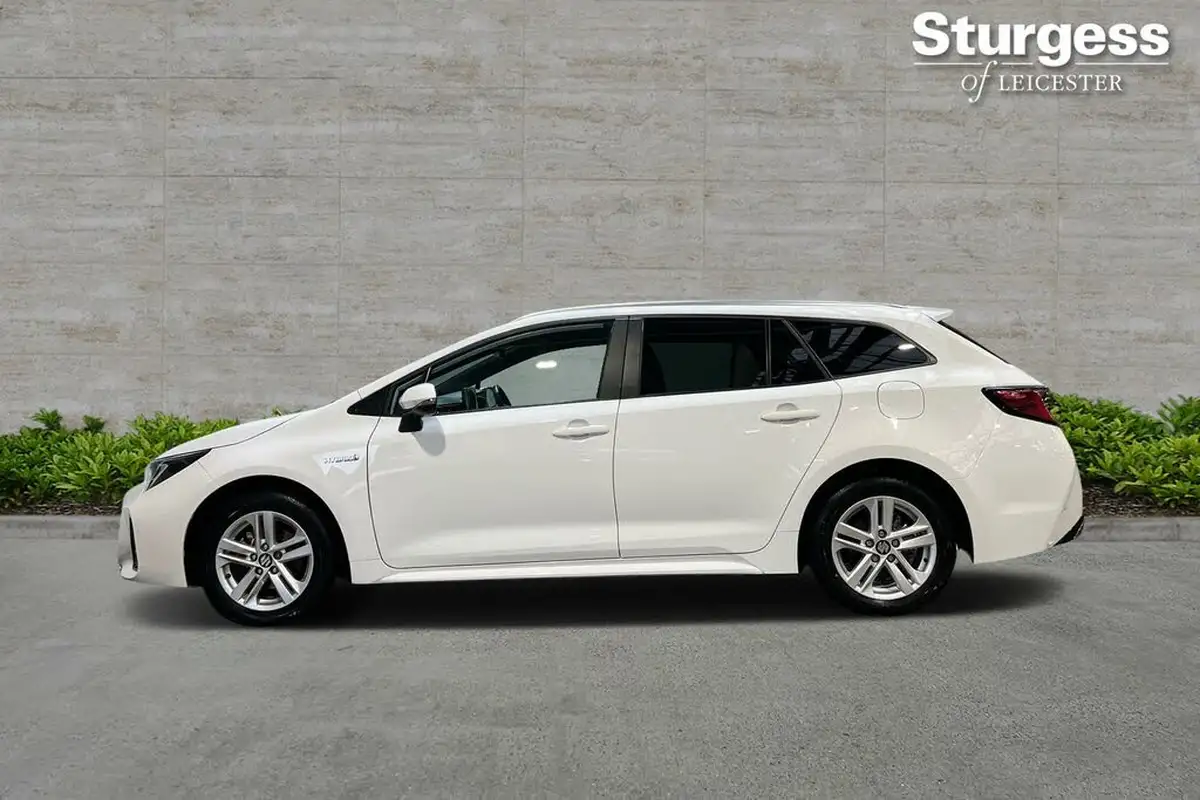 2023-suzuki-swace-18-motion-big-3