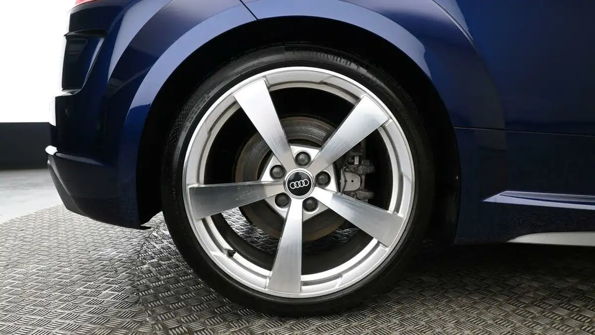 2021-audi-tt-coupe-20-45-tfsi-s-line-big-10