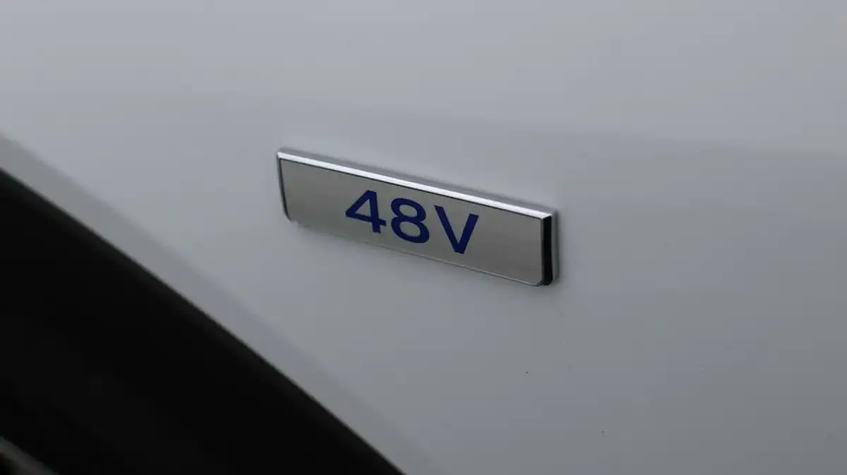2023-hyundai-bayon-10-t-gdi-ultimate-100ps-big-19