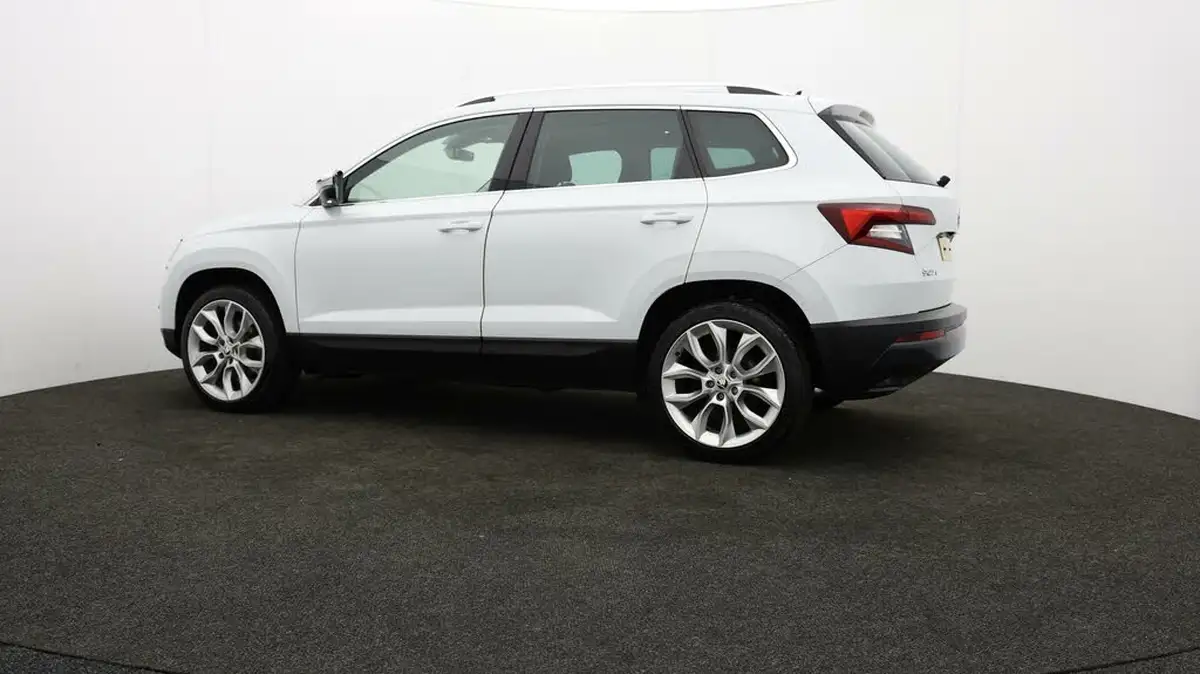 2018-skoda-karoq-20tdi-edition-big-68