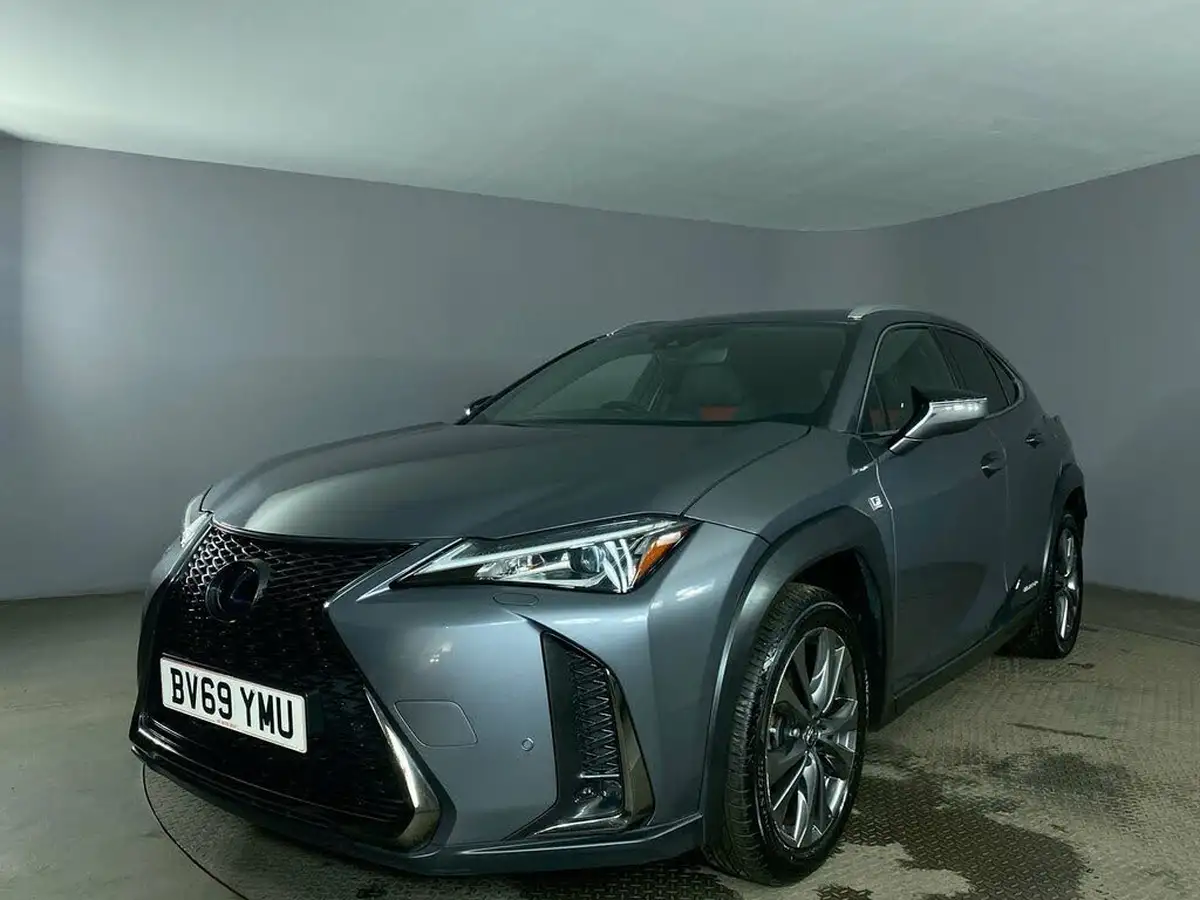 2019-lexus-ux-250h-20-f-sport-premium-plus-packsun-e-four-big-3
