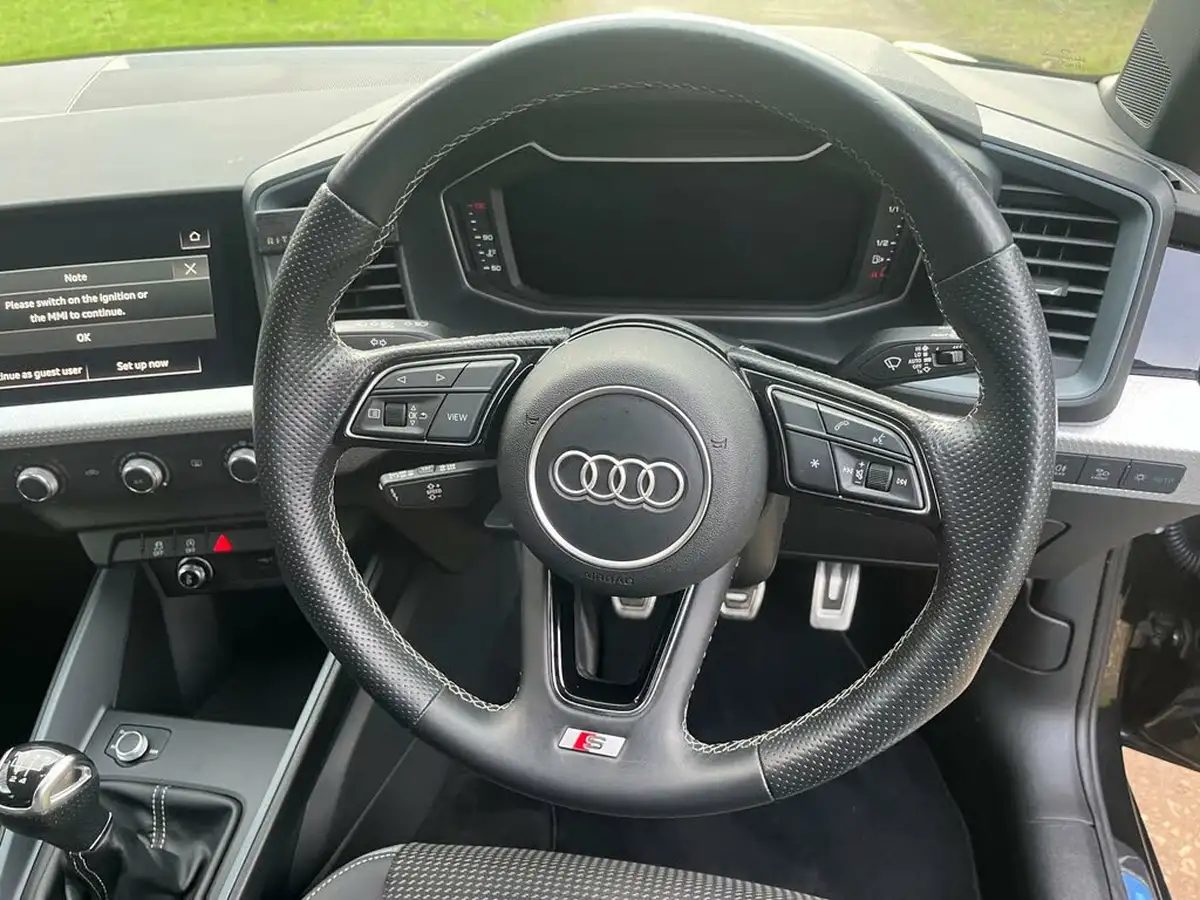 2022-audi-a1-10-25-tfsi-s-line-big-23
