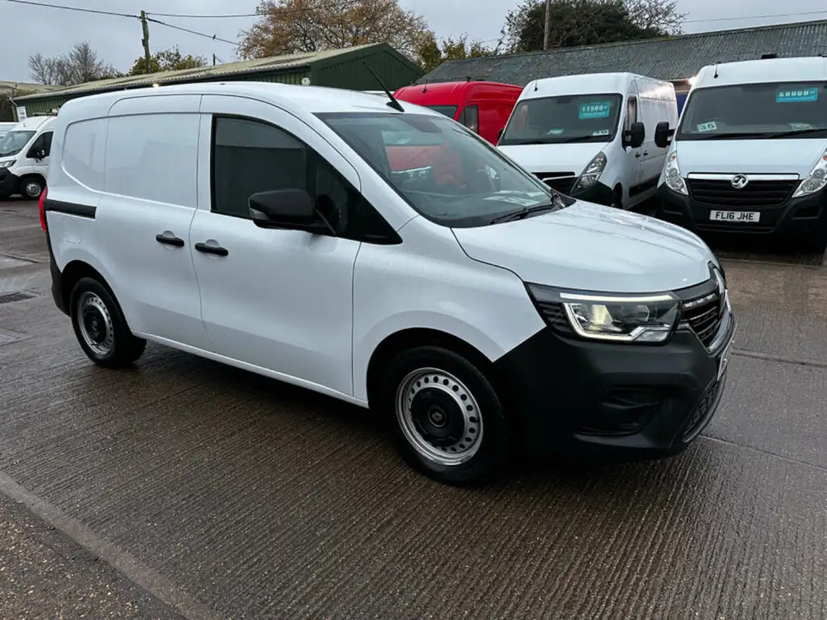 2022-renault-kangoo-15dci-ml19-95-start-big-10