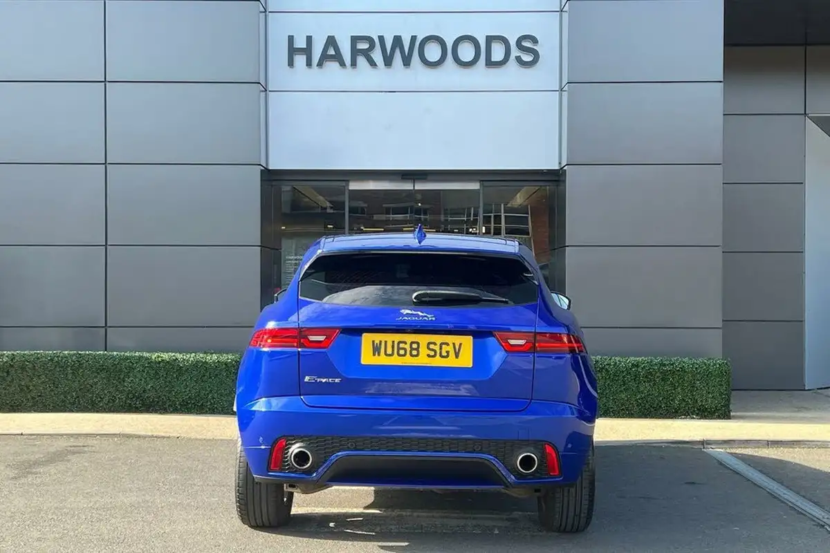 2018-jaguar-e-pace-20-i4d-r-dynamic-s-180ps-awd-auto-big-6