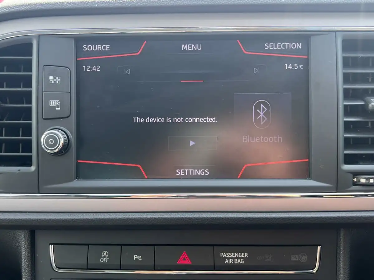 2020-seat-leon-20tdi-se-dynamic-150ps-hatchback-dsg-big-26