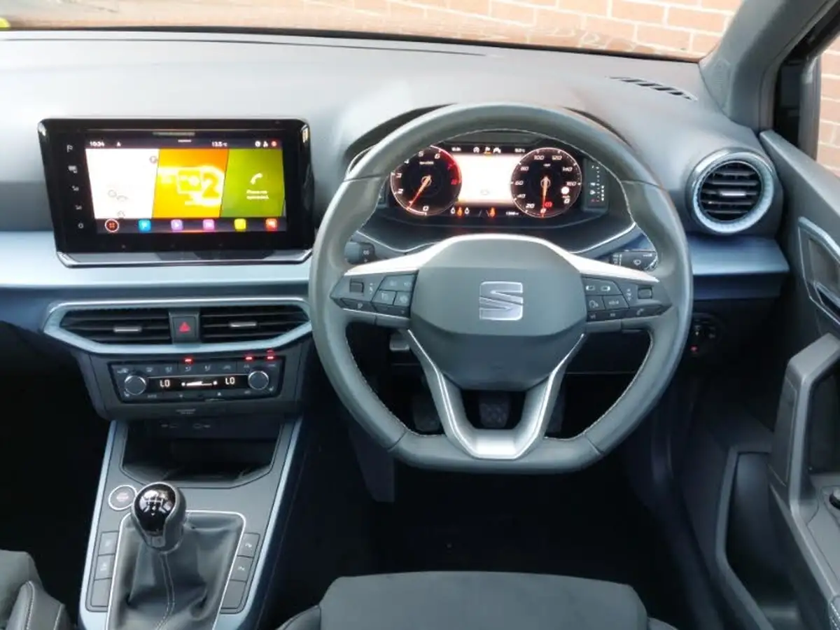 2022-seat-arona-10-tsi-xperience-big-6