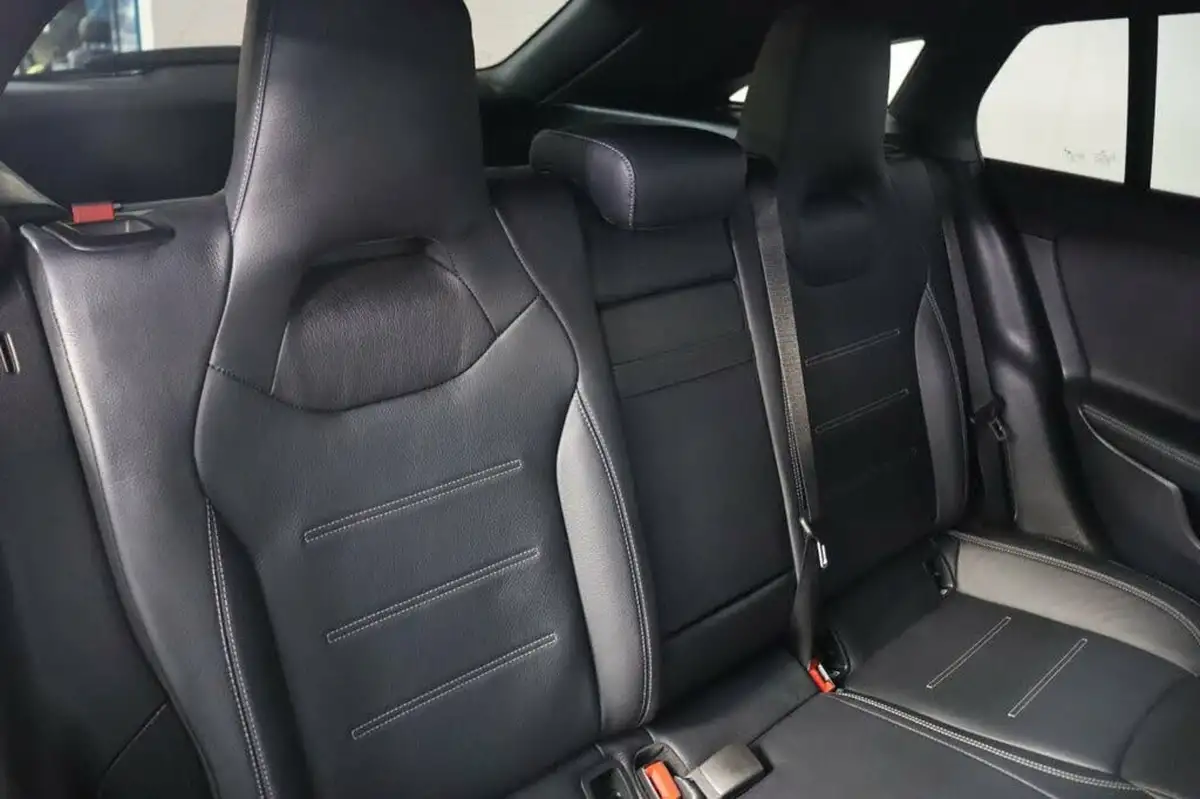 2022-mercedes-benz-cla-13-cla-180-amg-line-premium-shooting-brake-5d-big-32