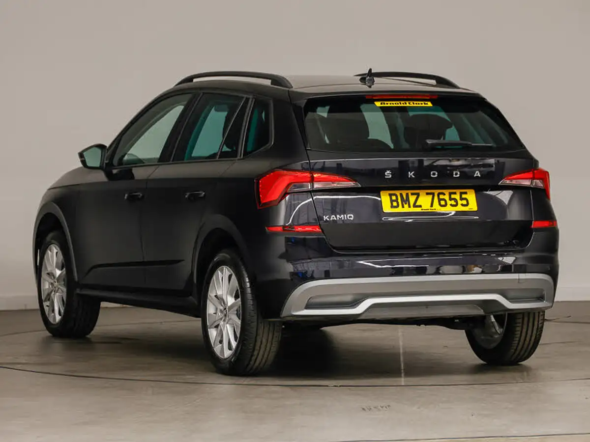 2023-skoda-kamiq-15-tsi-se-drive-big-1