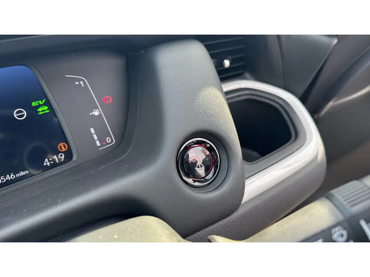 2025-honda-jazz-15-i-mmd-advance-big-36