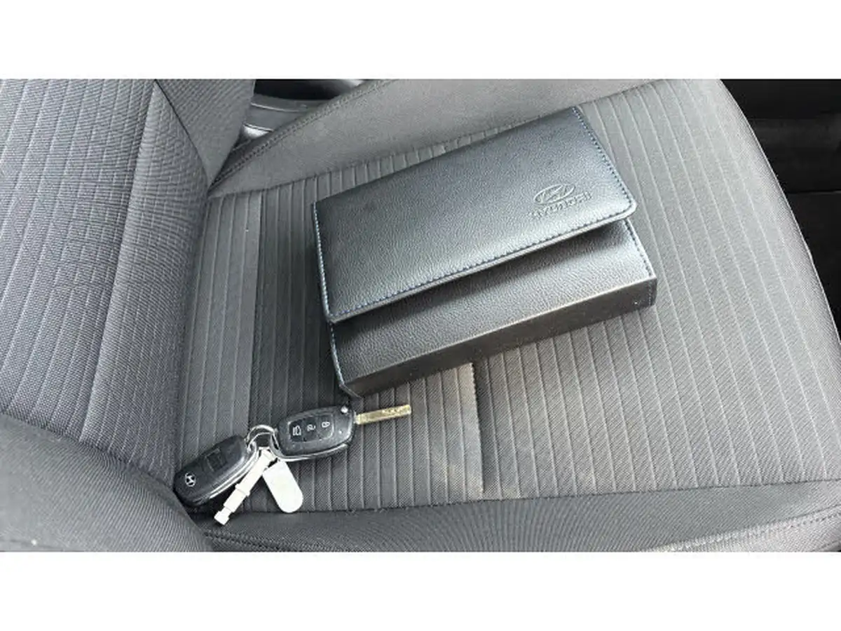 2021-hyundai-i20-10-t-gdi-element-big-18