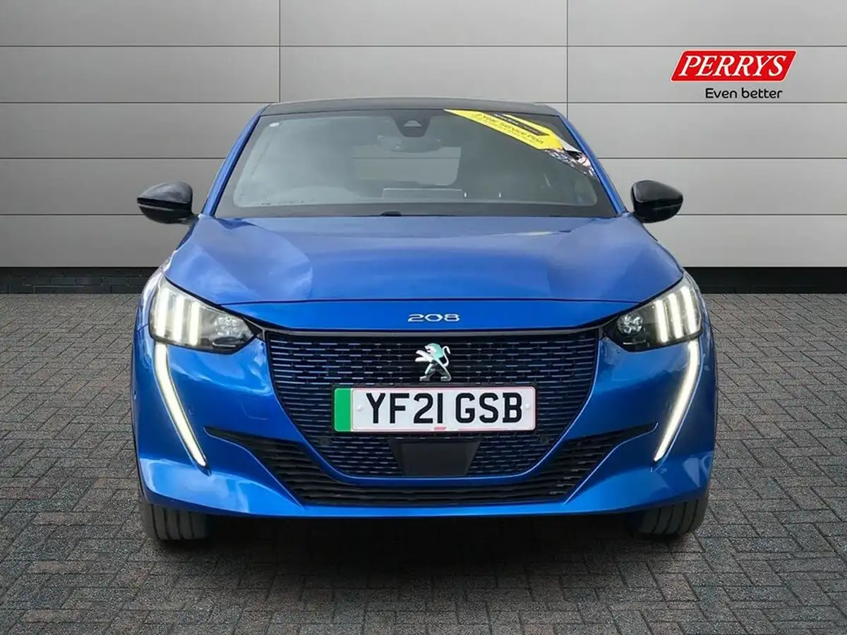 2021-peugeot-208-e-gt-premium-big-3