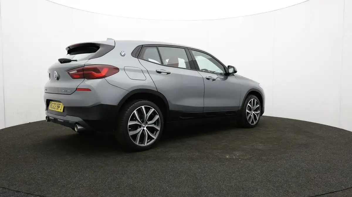 2021-bmw-x2-20-xdrive20i-sport-big-32