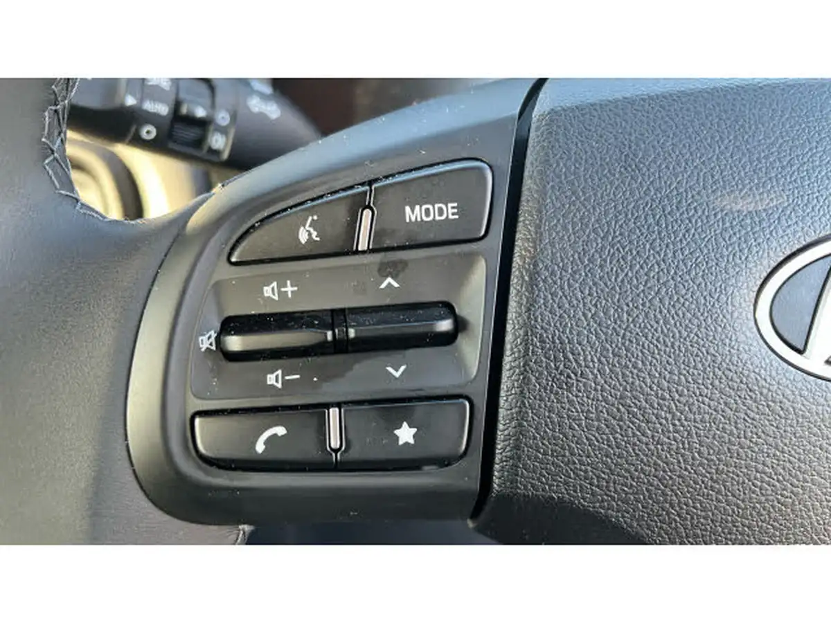 2024-hyundai-i10-12-advance-79ps-big-28