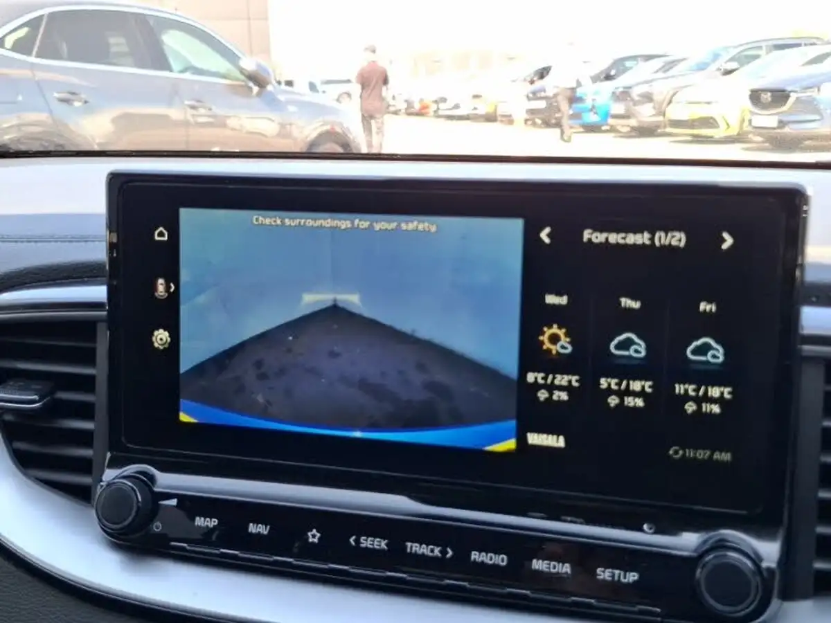 2022-kia-xceed-10-t-gdi-connect-big-12