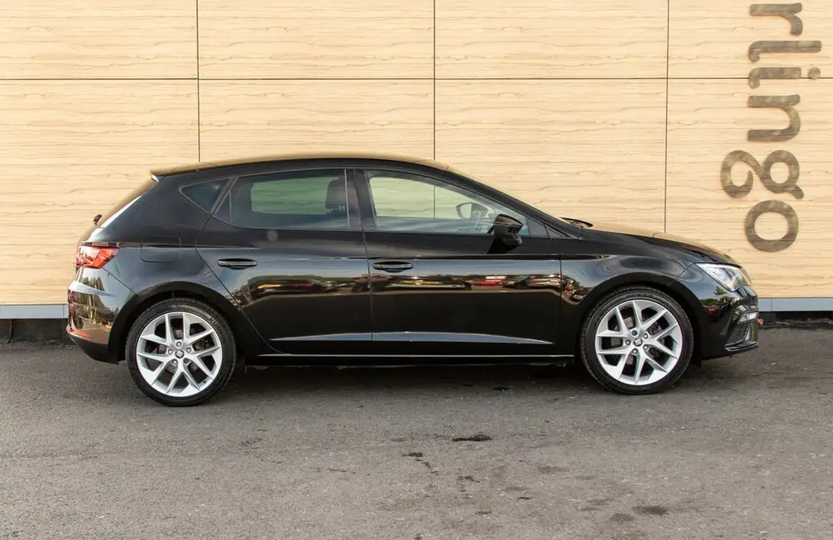 2018-seat-leon-14-tsi-fr-technology-hatchback-5d-big-11