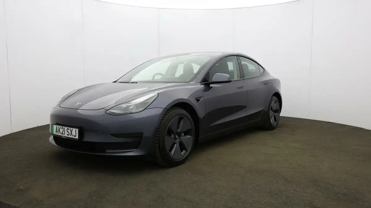 2021-tesla-model-3-e-standard-plus-big-35