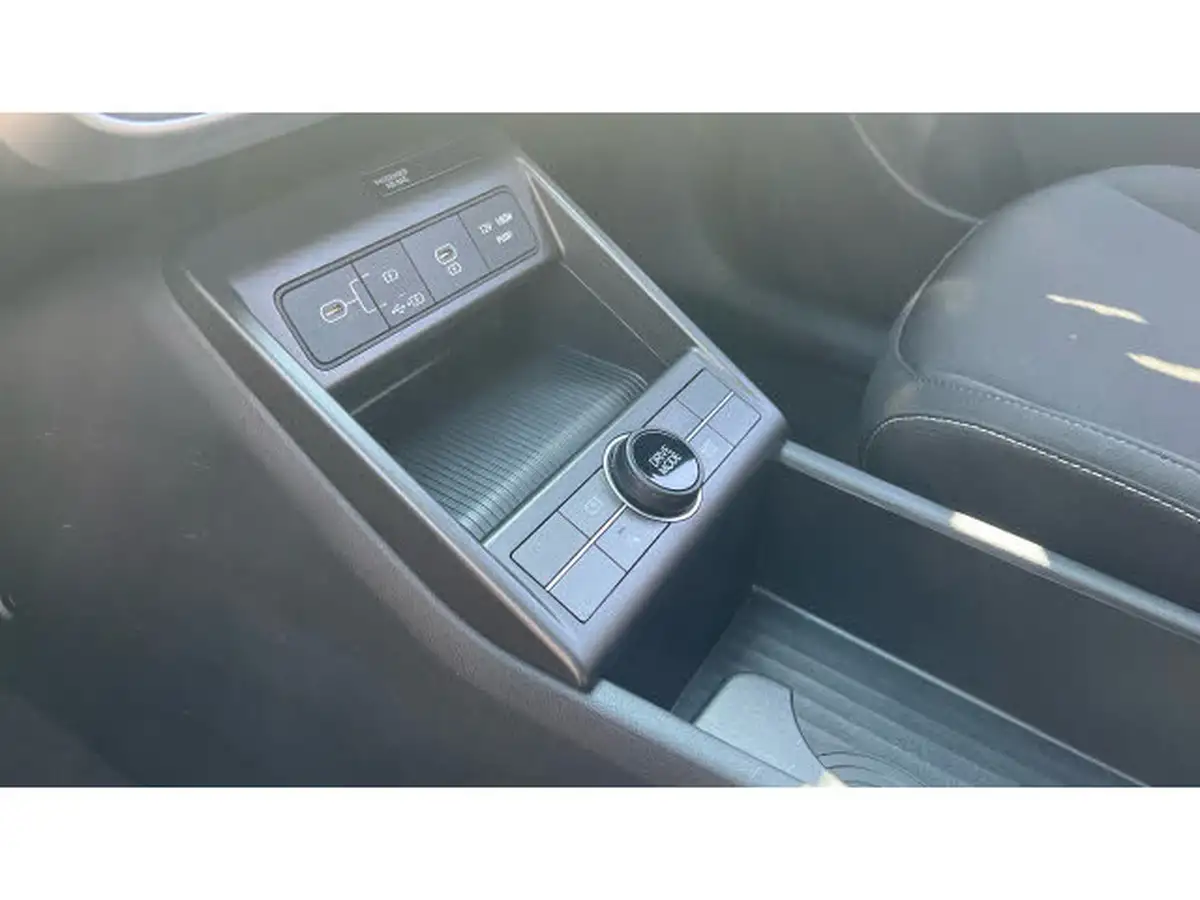 2024-hyundai-kona-e-advance-218ps-65kwh-big-12