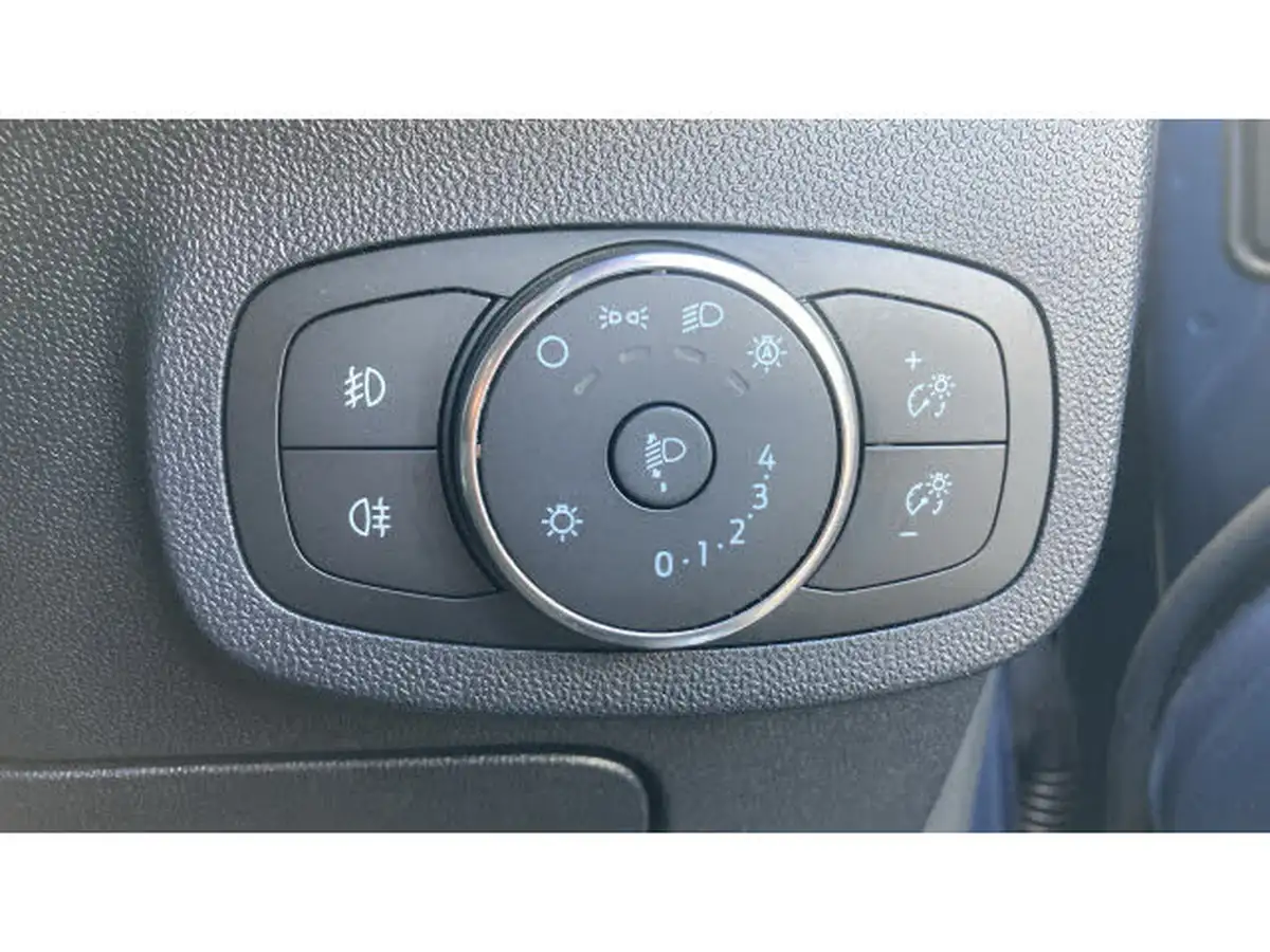 2021-ford-fiesta-10t-st-line-edition-155ps-hybrid-mhev-5d-big-33