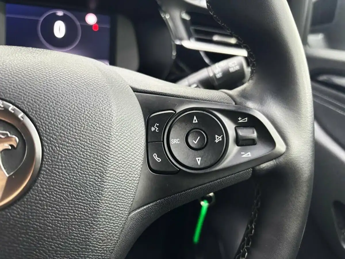 2022-vauxhall-corsa-12i-elite-edition-big-23