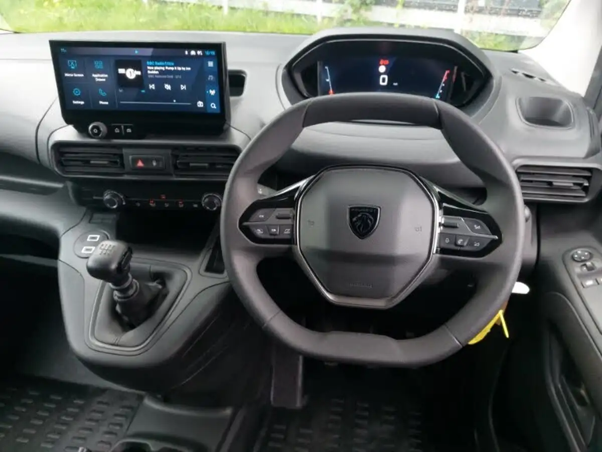2024-peugeot-partner-15-bluehdi-professional-100pseu6d-big-6