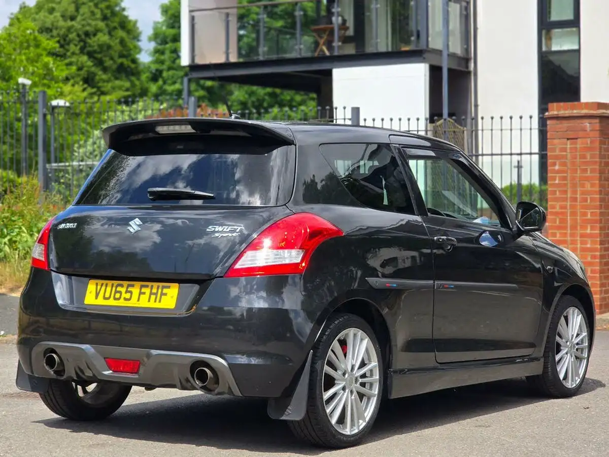 2014-suzuki-swift-16-sport-134bhp-3d-big-8
