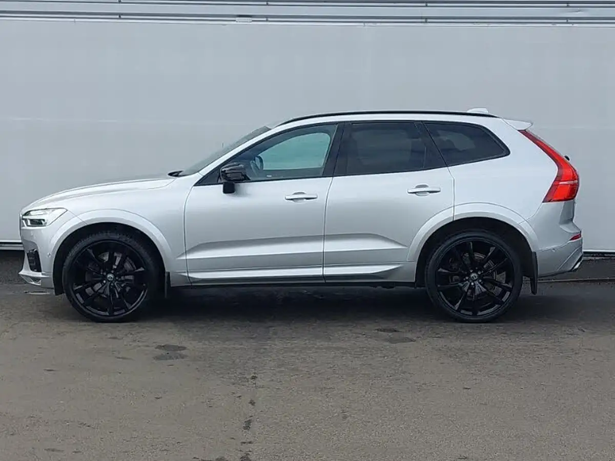 2020-volvo-xc60-20td-b5-r-design-pro-big-3