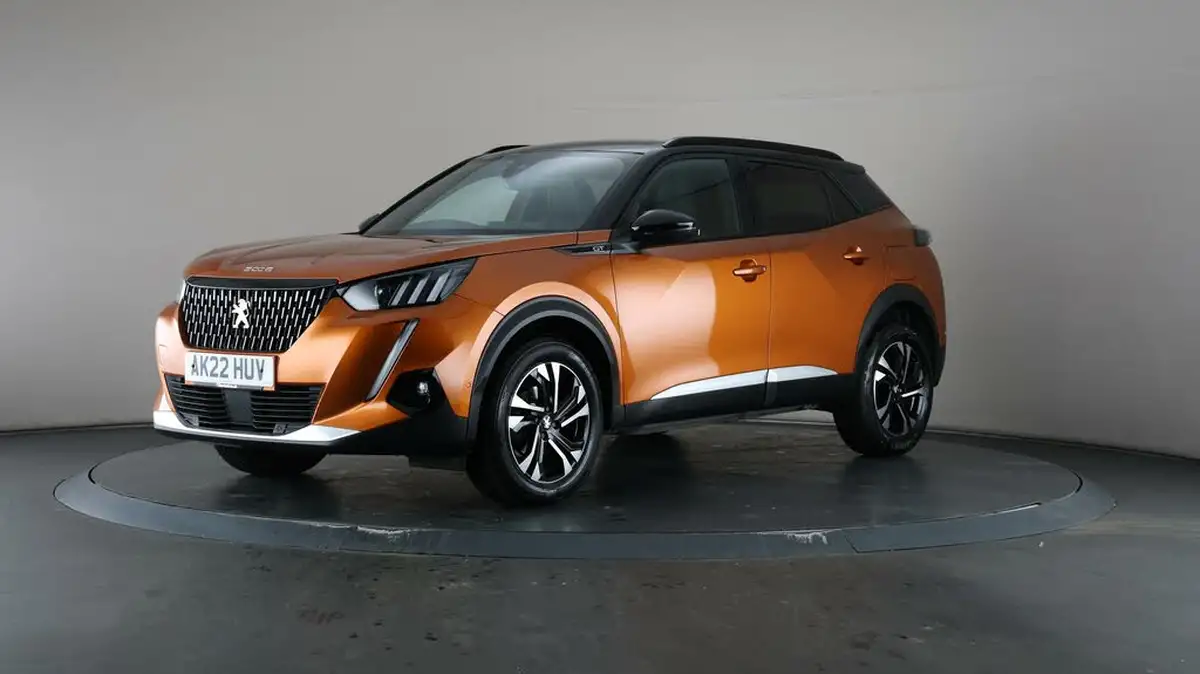 2022-peugeot-2008-suv-12-puretech-gt-big-44