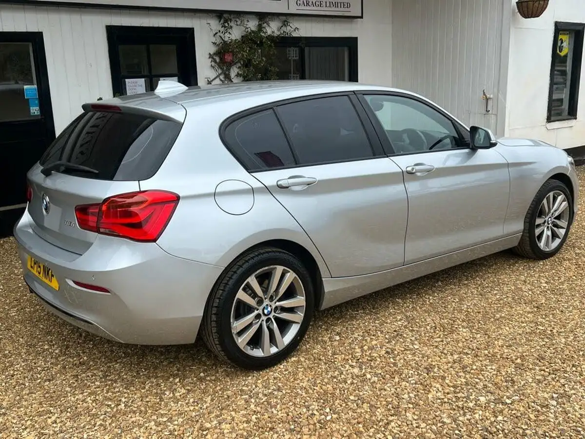 2015-bmw-1-series-16-118i-sport-136bhp-5d-auto-big-5